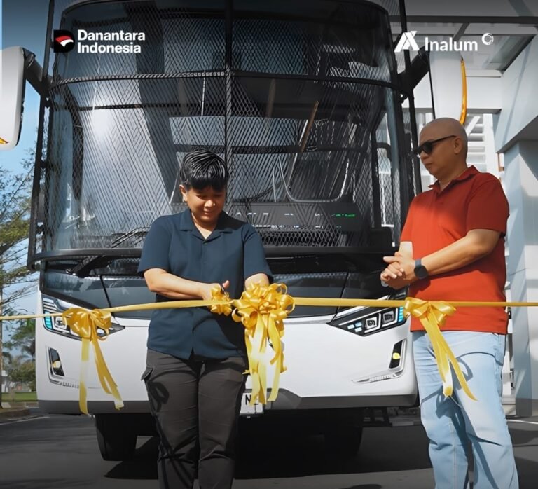 Kesejahteraan Pegawai Jadi Prioritas, INALUM Lepas Perdana Bus Transportasi Baru