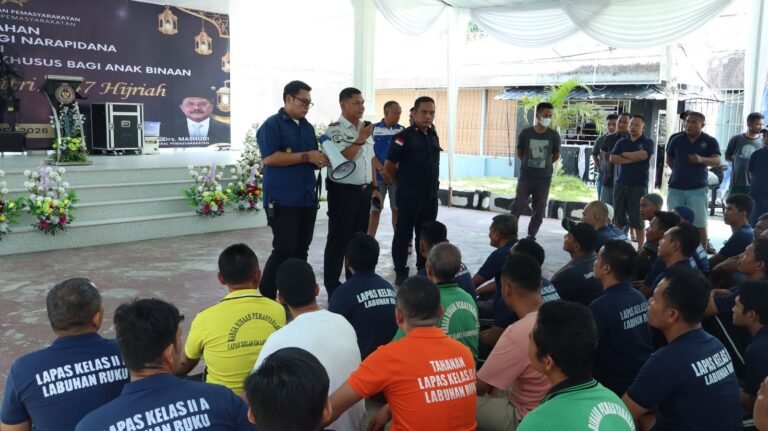 Sambut Idul Fitri 1447 H, Kalapas Labuhan Ruku Berikan Arahan Kunjungan Lebaran kepada Warga Binaan